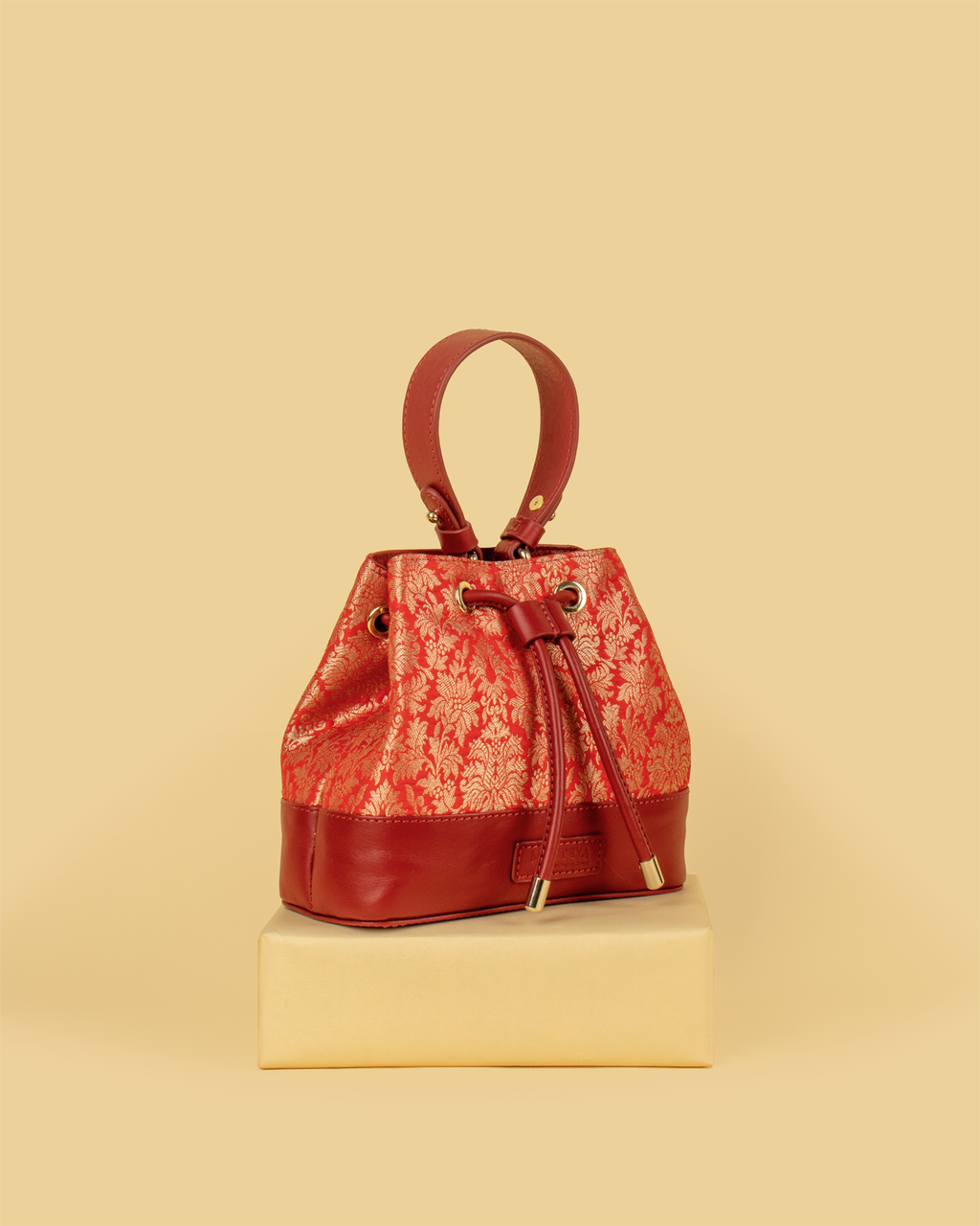 ZARIKA Brocade Bucket Bag - Red